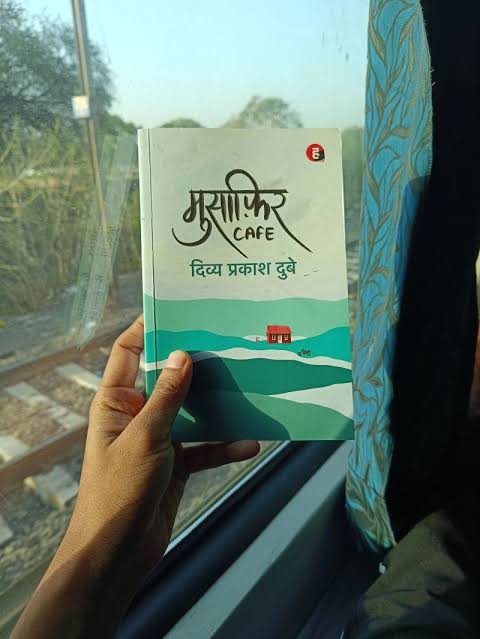 Musafir Café (Hindi) by Divya Prakash Dubey | Bestseller Hindi Romance Novel | Paperback