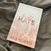 Twisted Hate By Ana Huang (Paperback)