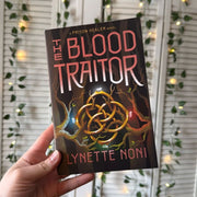 The Blood Traitor By Lynette Noni (Paperback)