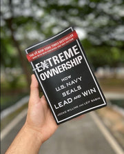 Product image of Extreme Ownership by Jocko Willink, Leif Babin